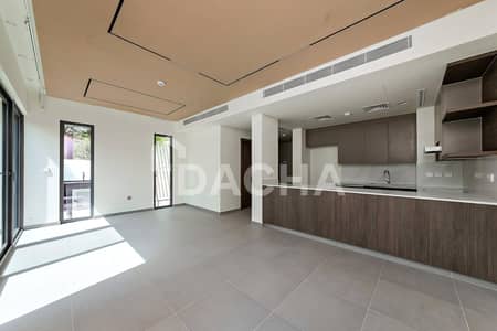 4 Bedroom Villa for Rent in Tilal Al Ghaf, Dubai - Vacant in September | Family Community |Single Row