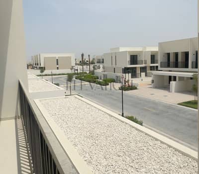 4 Bedroom Townhouse for Rent in Town Square, Dubai - 15. png