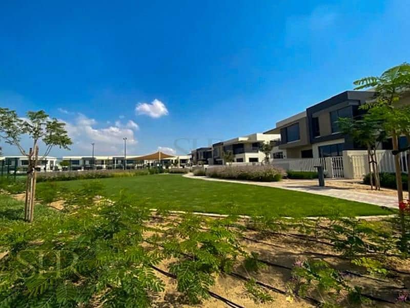 Vacant | 3 + Maids | Family Community