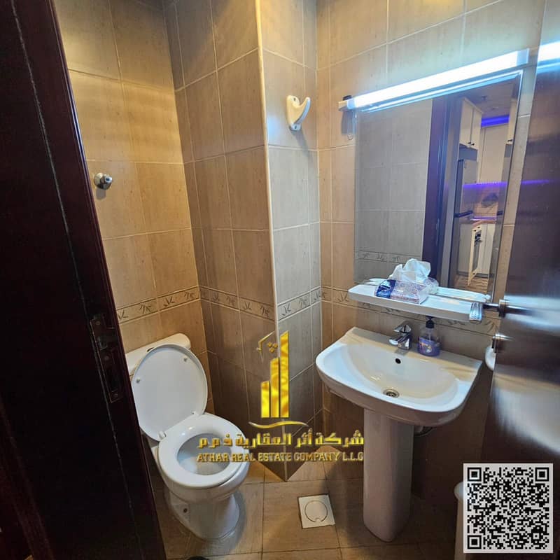 8 11e8cc23-8dd2-4422-9b23-ad6dd71e0f07. jpg