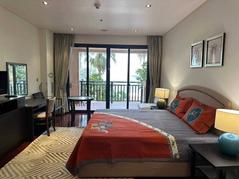 Royal Amwaj 2BR | Sea View | Private Beach Access