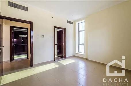 Hot Deal ! Immaculate 1 bed apartment! Hot Deal ! Immaculate 1 bed apartment!