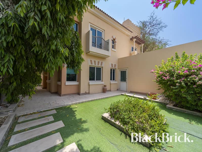 位于迪拜体育城,胜利山庄,奥利华住宅综合体 5 卧室的别墅 550000 AED - 12370171 位于迪拜体育城,胜利山庄,奥利华住宅综合体 5 卧室的别墅 550000 AED - 12370171
