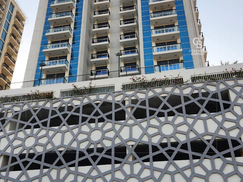 Furnished Studio | High Floor | Near Metro