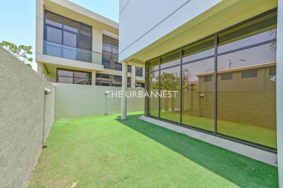 Vacant 3BR | Landscaped | Close to Malibu