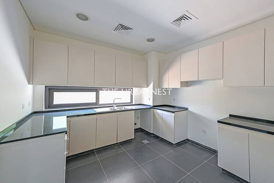 Vacant 3BR | Landscaped | Close to Malibu