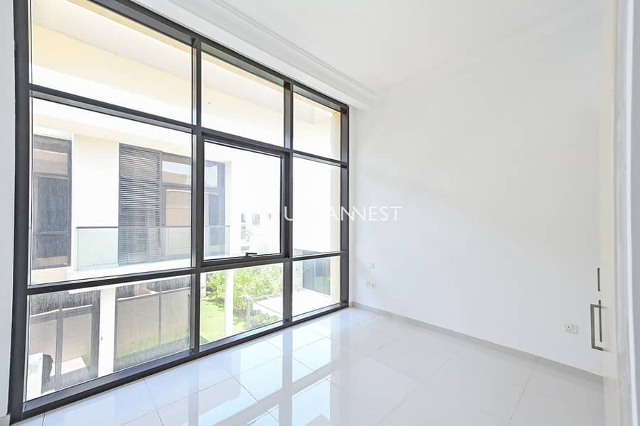 Vacant 3BR | Landscaped | Close to Malibu - Image 7