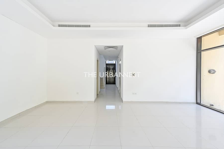 Vacant 3BR | Landscaped | Close to Malibu - Image 14