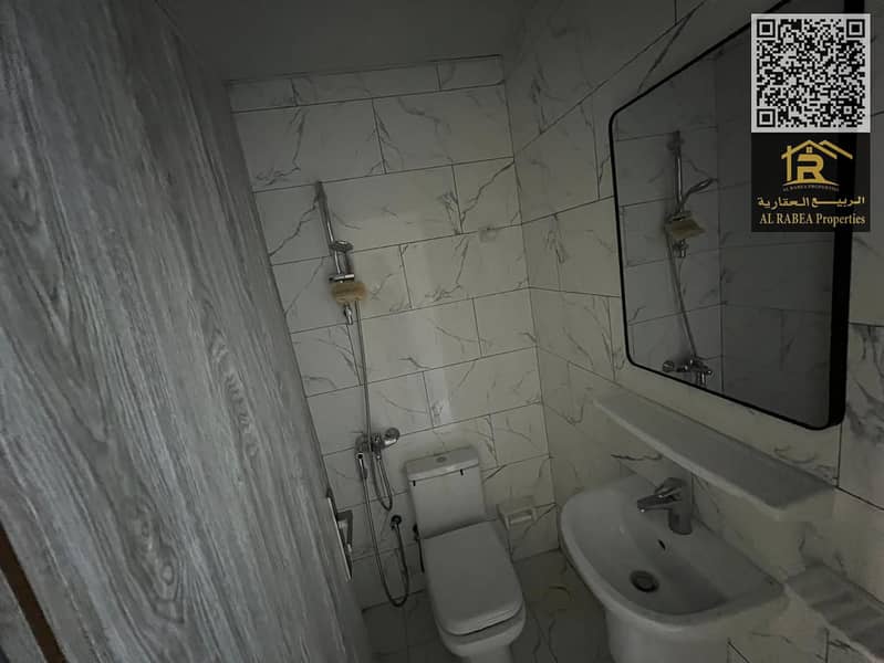 13 a44e2e00-6276-4e96-82d6-3e5ca36b0607. jpg