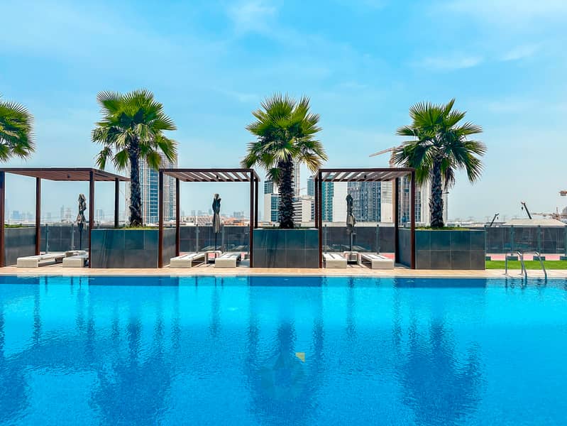 SPECIAL OFFER RATE – DECEMBER ONLY - Modern Designer 1-Bedroom Apartment | Steps from Circle Mall & Parks - Image 33