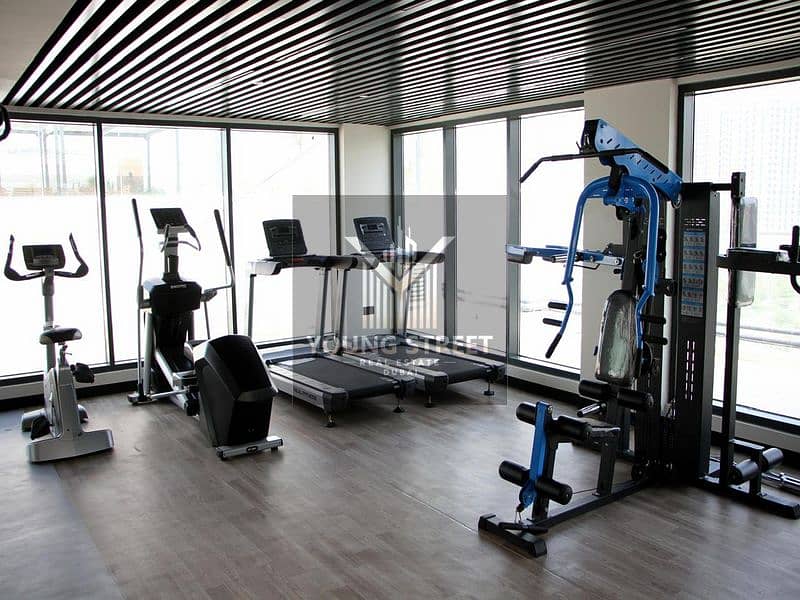 16 g25 p04 gym. png
