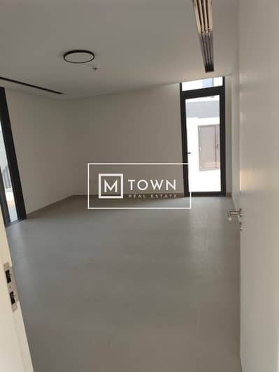 5 Bedroom Villa for Sale in Tilal City, Sharjah - صورة واتساب بتاريخ 1447-01-28 في 16.57. 13_7719b0bb. jpg