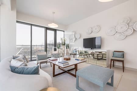 3 Bedroom Flat for Sale in Al Wasl, Dubai - Rare Corner Unit | Full Canal View | Furnished Soon