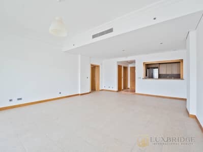 1 Bedroom Flat for Rent in Palm Jumeirah, Dubai - Landmark View | Spacious 1BR | Prime Location