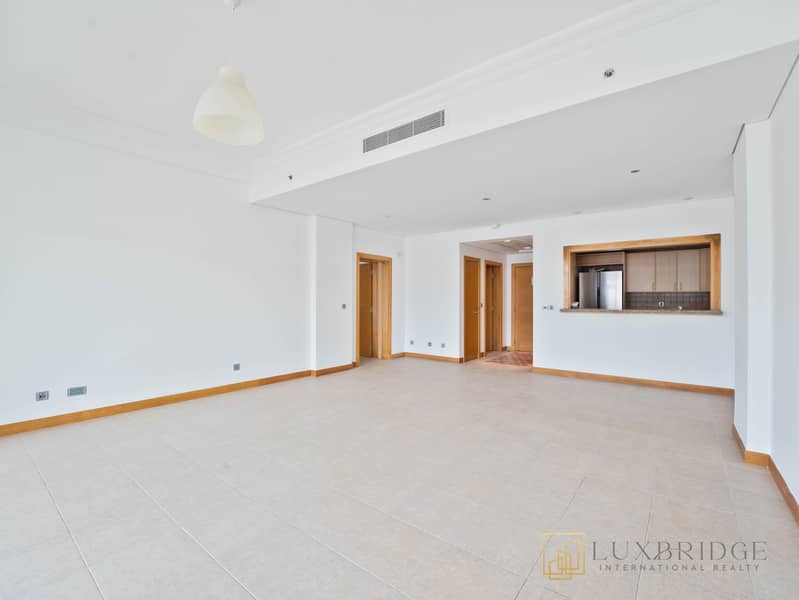 Landmark View | Spacious 1BR | Prime Location