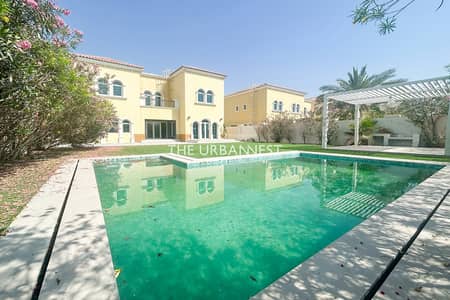 3 Bedroom Villa for Rent in Jumeirah Park, Dubai - Upgraded Pool | Large Garden | Huge Plot | Vacant