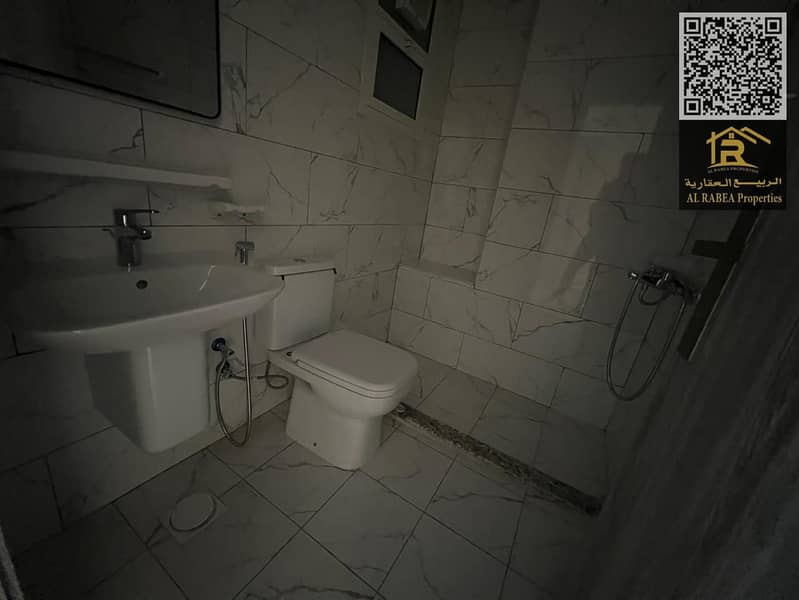23 d89ad576-2ce0-4265-81bf-d265a00c9aac. jpg