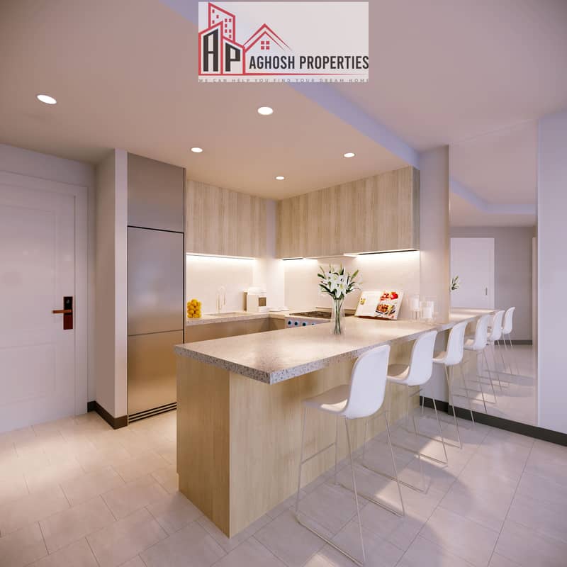 8 kitchen. jpg