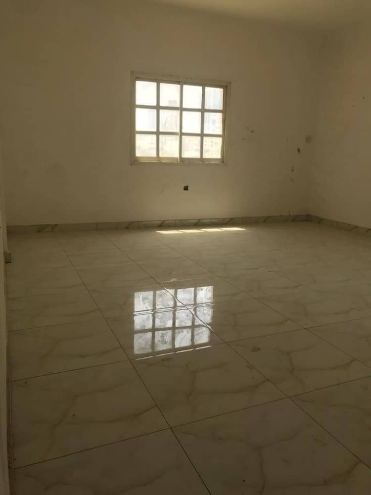 Brand new building for rent in liwara area