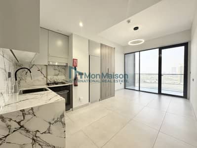 Studio for Rent in Dubai Sports City, Dubai - Brand New | High Floor | Kitchen Appliances