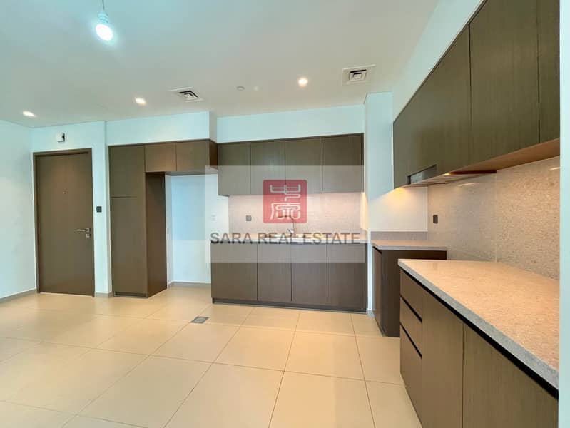 10 2.1 Kitchen. JPG