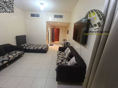 Central location close to the Corniche, malls, schools and public facilities