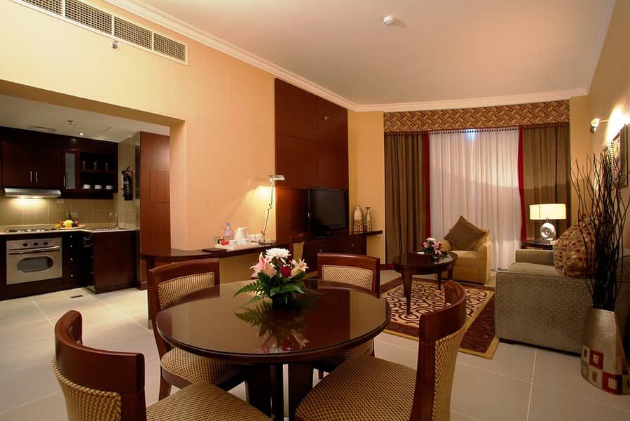 2 Junior Suite LR. jpg