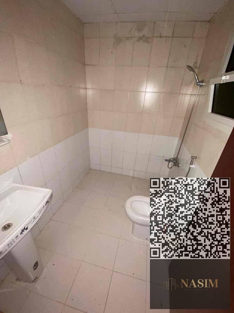 7 72cdc997-06cf-4821-b6cf-ec1f277adb3e. jpg