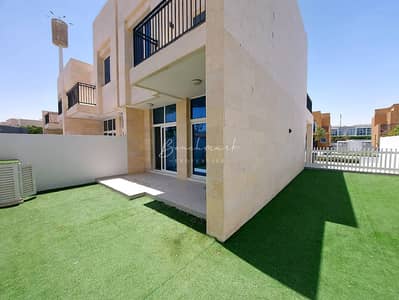3 Bedroom Townhouse for Rent in DAMAC Hills 2 (Akoya by DAMAC), Dubai - Corner / Single Row /Pool View / Near Entrance