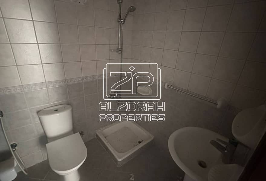 17 e5b07447-6dd7-4410-b81f-cd54d6d09df8. jpg