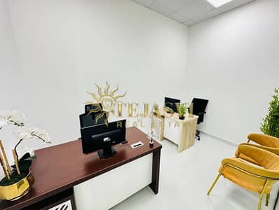مکتب  للايجار في القرهود، دبي - 2fa27ac7-e795-4993-ab63-703cb446feb3. jpg