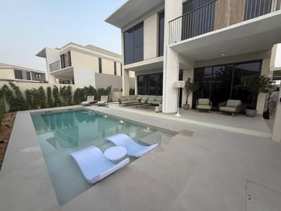 5 Bedroom Villa for Rent in Tilal Al Ghaf, Dubai - Fully Landscaped | Private Pool | On the Park
