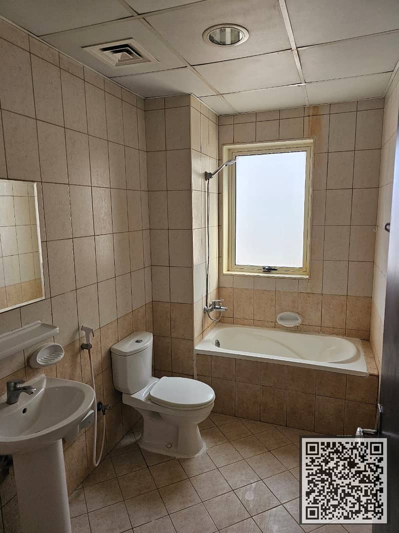 16 c96733af-9e5e-4436-9ef1-6c9baeb6d9fe. jpg