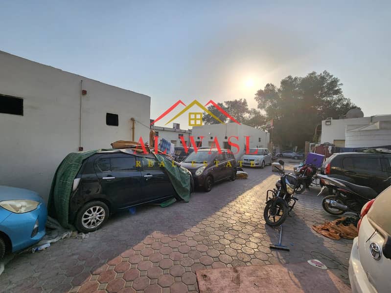 2 018ce54d-5f6b-482e-94c1-ec614d364712. jpg