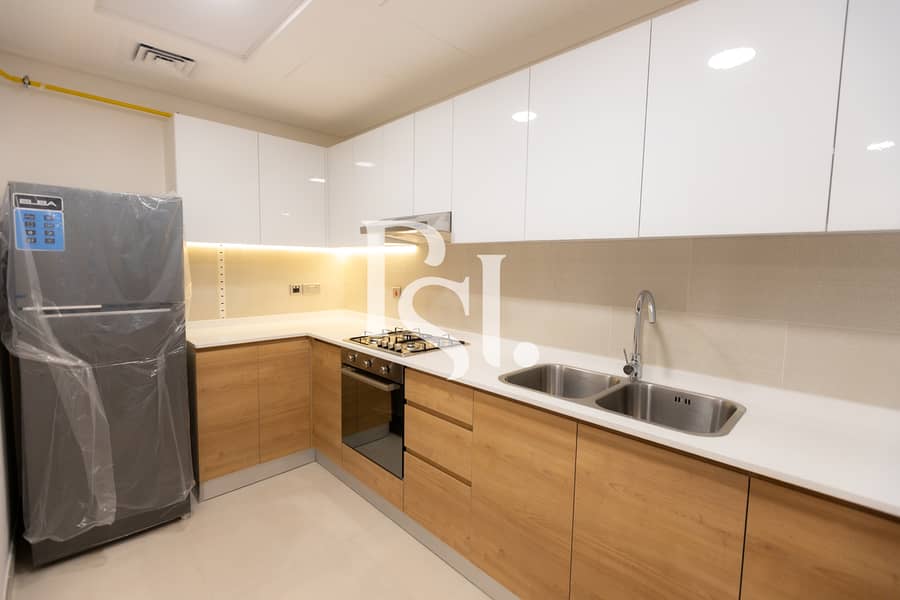 7 AP265961-radiant-square-1br-city-of-lightal-reem-island-abu-dhabi-7. jpg