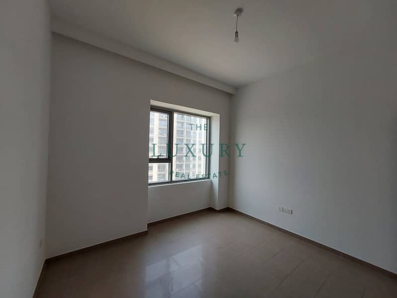 8 Pool___Park_View___Unfurnished___High_Floor-34. jpg