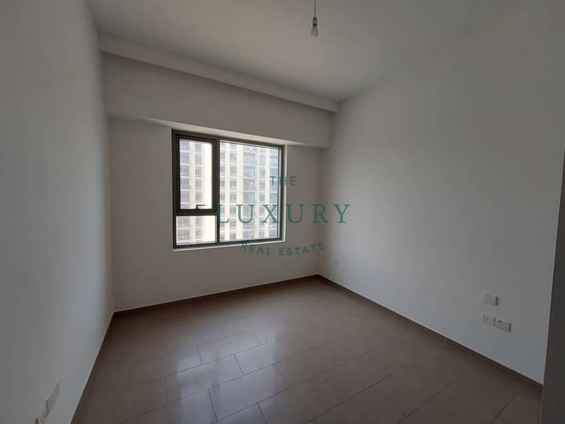 9 Pool___Park_View___Unfurnished___High_Floor-22. jpg