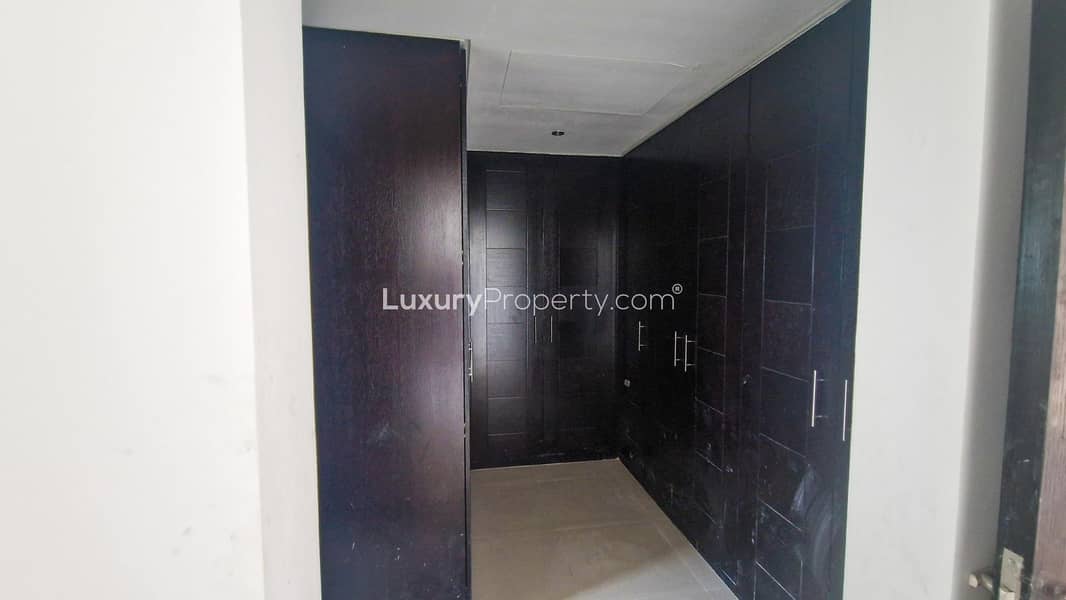 Dubai Style 3-Bed Home | Garden and Balcony - Image 10