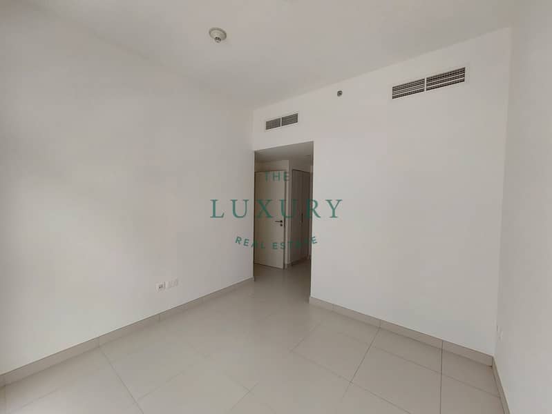 15 Partial_Park_View___Vacant___Low_Floor-34. jpg