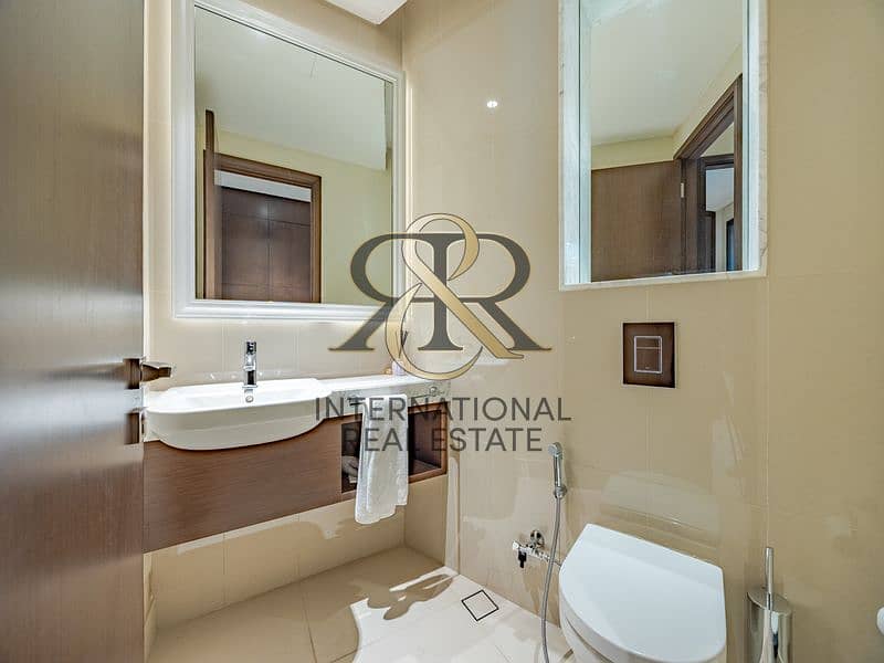 18 0R9A2739-HDR. jpg