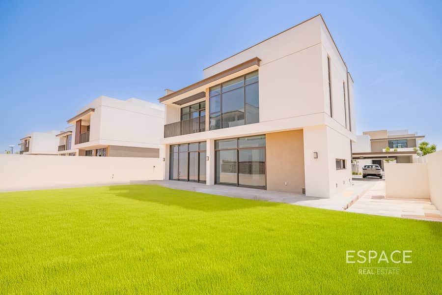 Brand New | Vastu | Modern Design Brand New | Vastu | Modern Design