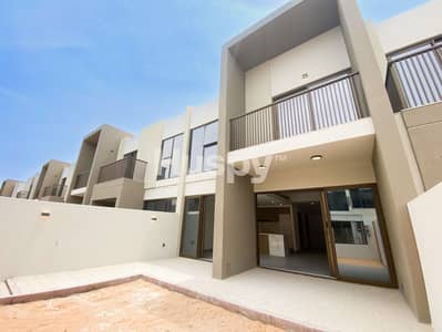 3 Bedroom Townhouse for Rent in Dubailand, Dubai - Brand New | Close to Amenities | Ready to Move In