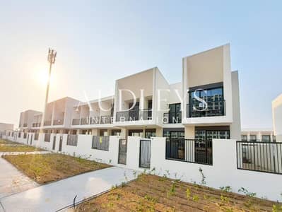 城市广场， 迪拜 4 卧室联排别墅待租 - 位于城市广场，马哈联排别墅 4 卧室的联排别墅 210000 AED - 12362554