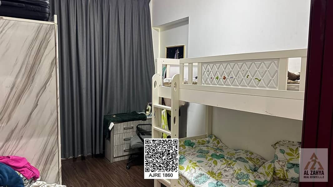 9 e06a454d-4bca-4f79-b6fe-fecac1d759a2. jpg