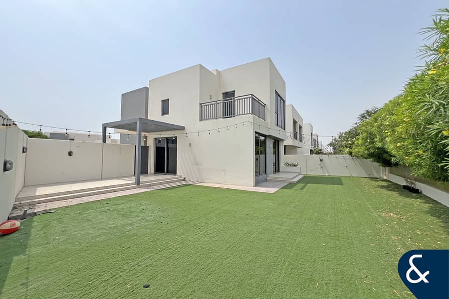 位于迪拜山庄，枫叶社区，枫叶3区 4 卧室的别墅 340000 AED - 7750765