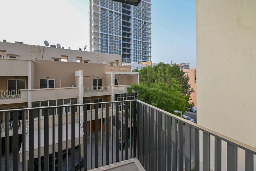 Nourelhouda Bourrour5. jpg