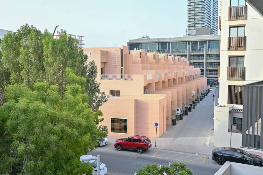 8 Nourelhouda Bourrour8. jpg