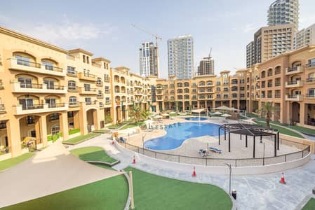 朱美拉环形村(JVC)， 迪拜 2 卧室单位待租 - Upgraded___Near_Circle_Mall___Pool_View-14. jpg