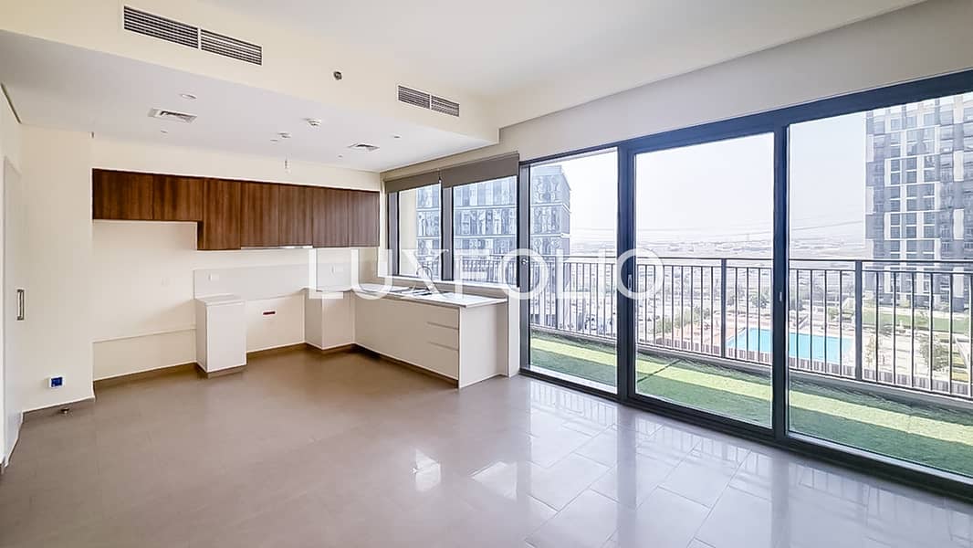 Large Layout | Pool View | Vacant Now Large Layout | Pool View | Vacant Now