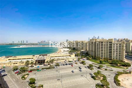 2 Bedroom Flat for Rent in Palm Jumeirah, Dubai - High Level | Sea view | Beach, Gym and Pool Access